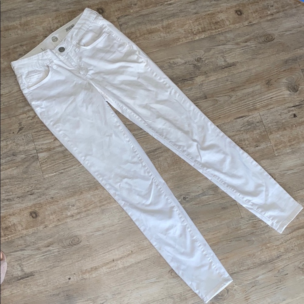 White Skinny Jeggings